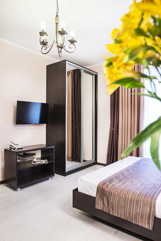 Flatlux Apartments Kiev Dış mekan fotoğraf