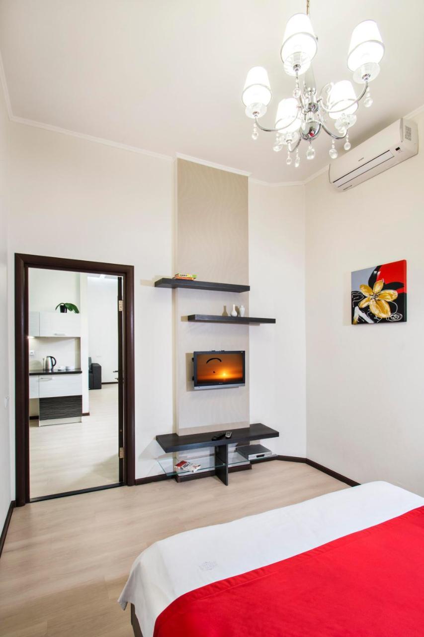 Flatlux Apartments Kiev Dış mekan fotoğraf