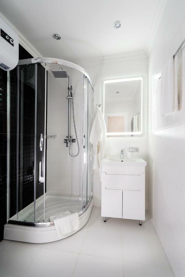 Flatlux Apartments Kiev Dış mekan fotoğraf